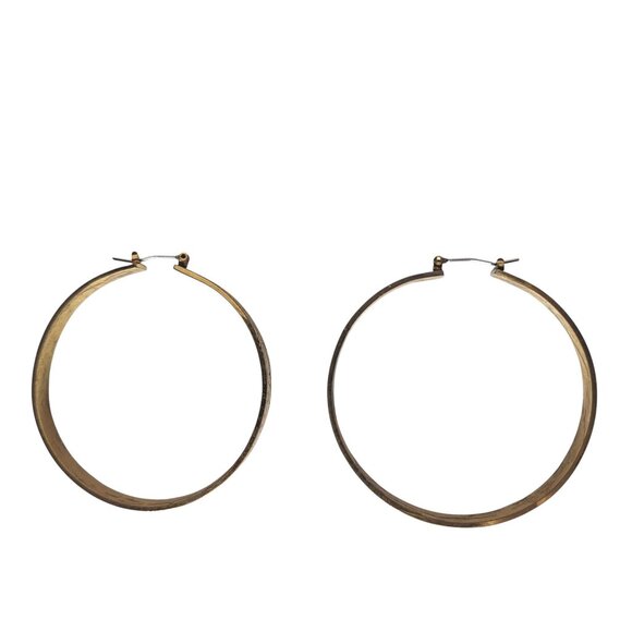 Vintage GUESS Gold Tone Hoop Earrings Engraved Logo Statement Jewelry Y2K Style - Picture 1 of 5